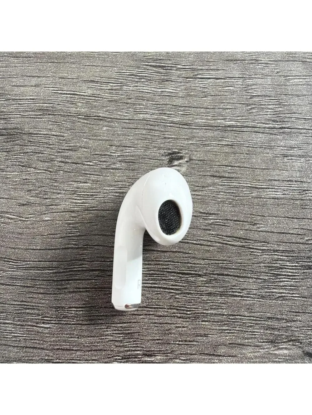 Apple Airpods 3rd Generation - RIGHT SIDE ONLY A2565